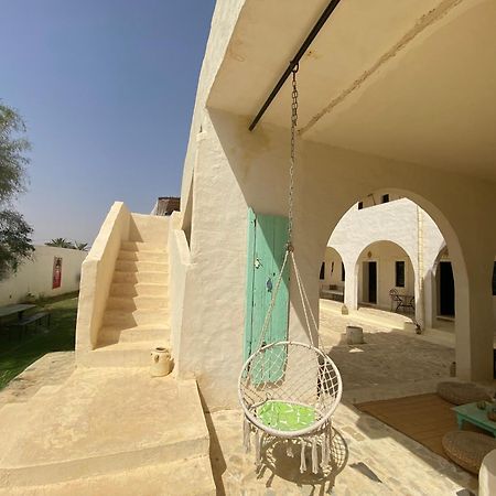 Dar Oueghlani - Maison D'Hotes El May Екстер'єр фото