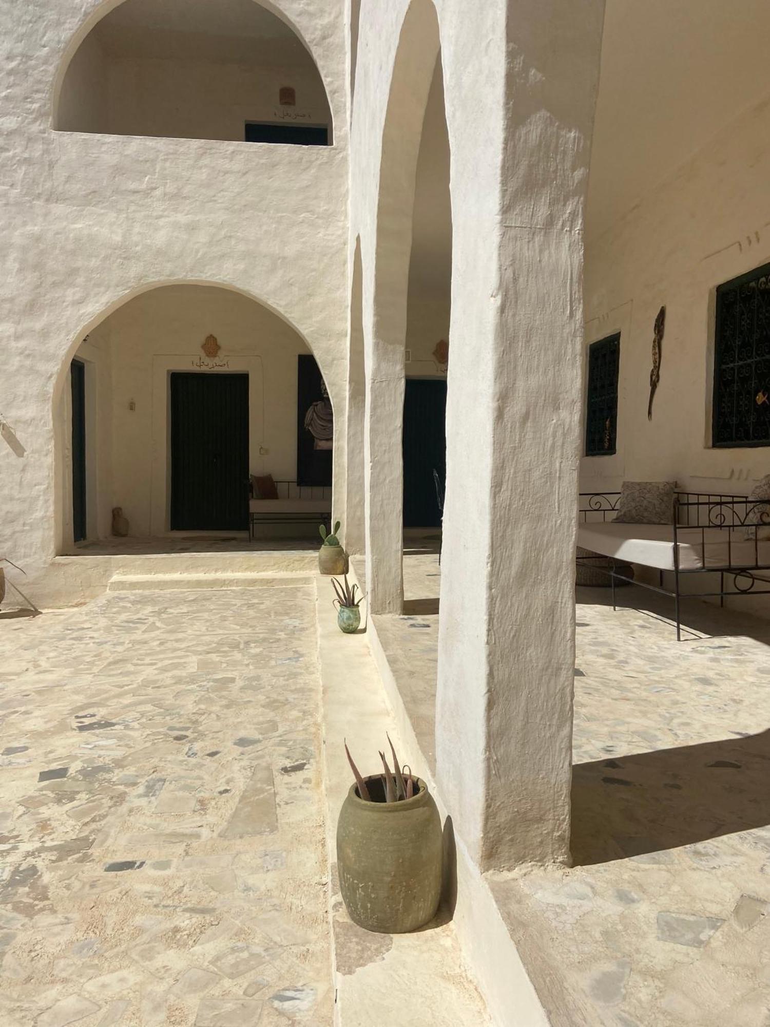 Dar Oueghlani - Maison D'Hotes El May Екстер'єр фото