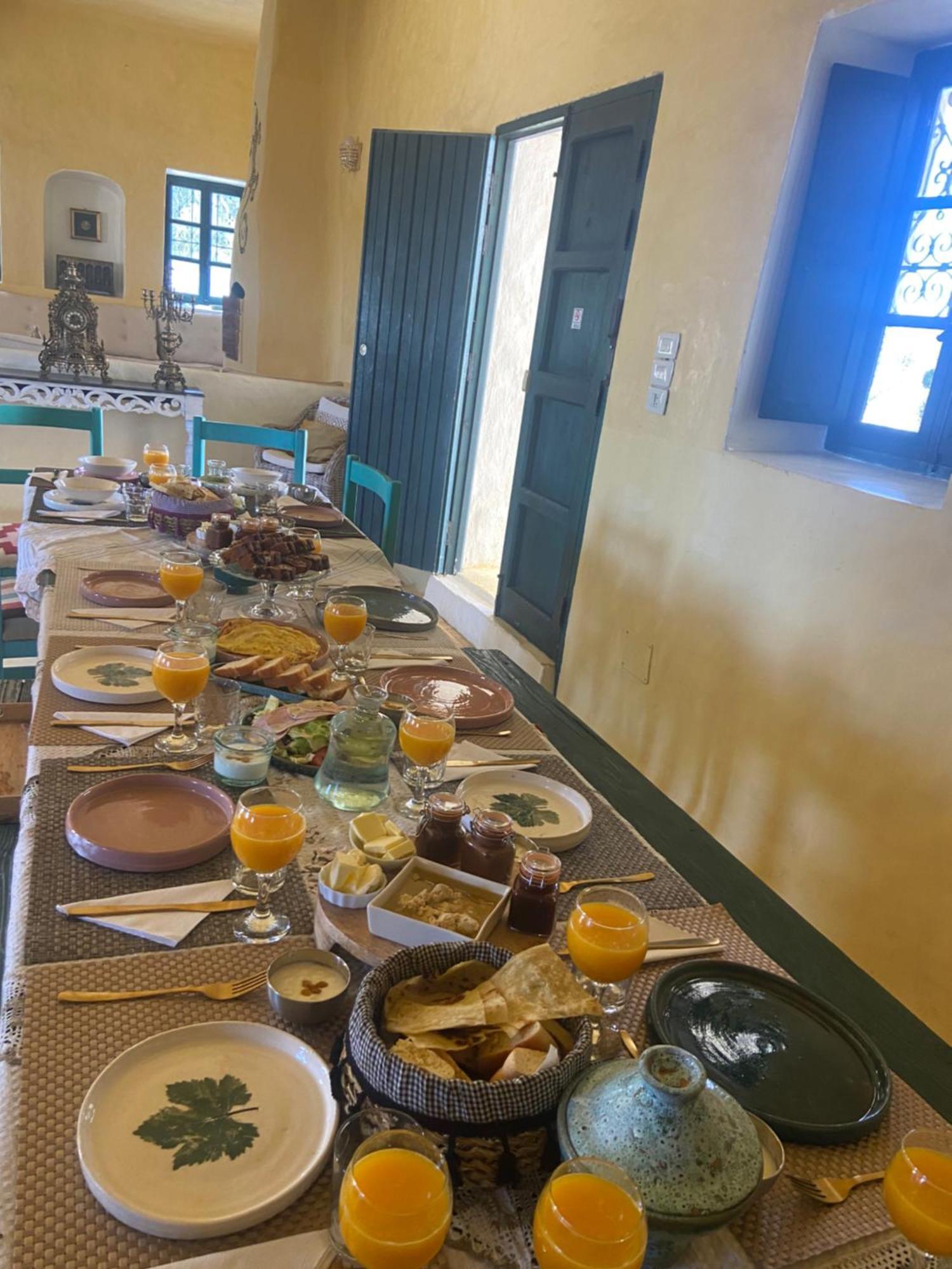 Dar Oueghlani - Maison D'Hotes El May Екстер'єр фото