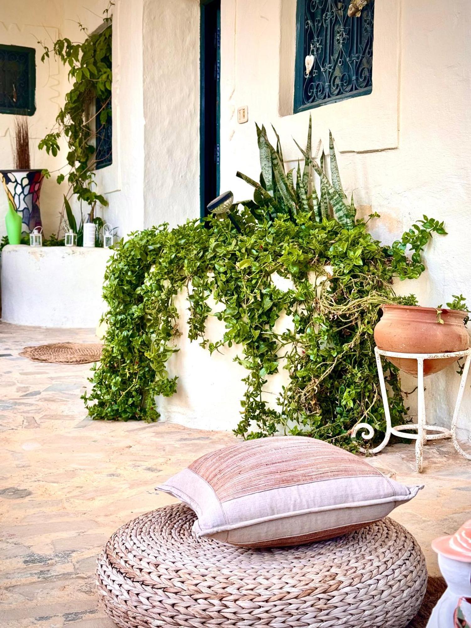 Dar Oueghlani - Maison D'Hotes El May Екстер'єр фото